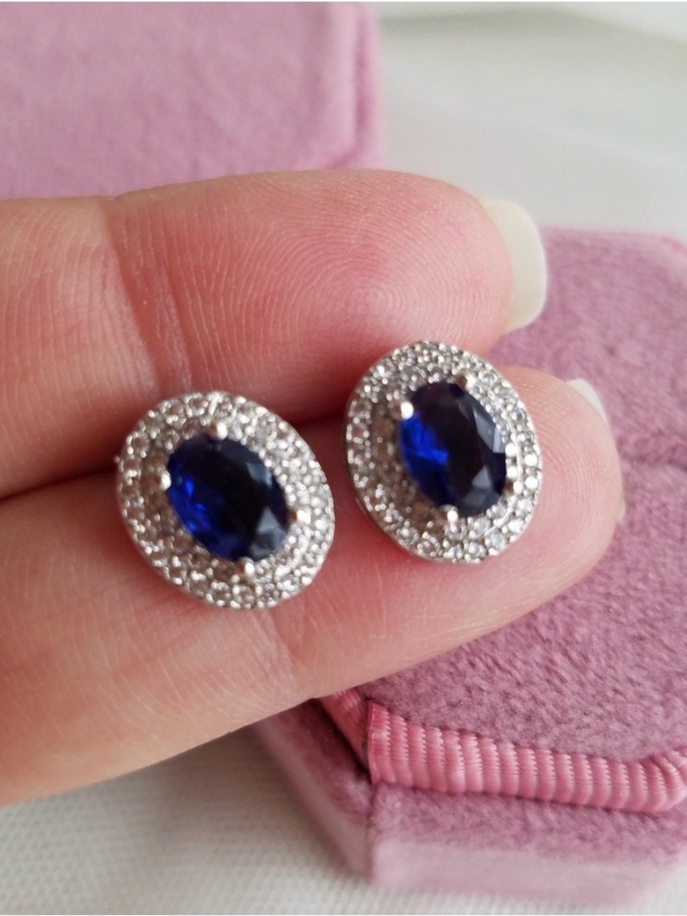 Swarovski Elements 925 Sterling Silver Sapphire Blue Oval Halo Stud Earrings NEW